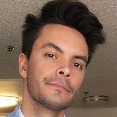 Danny Padilla Net Worth, Age, Height, Bio, Birthday, Wiki!
