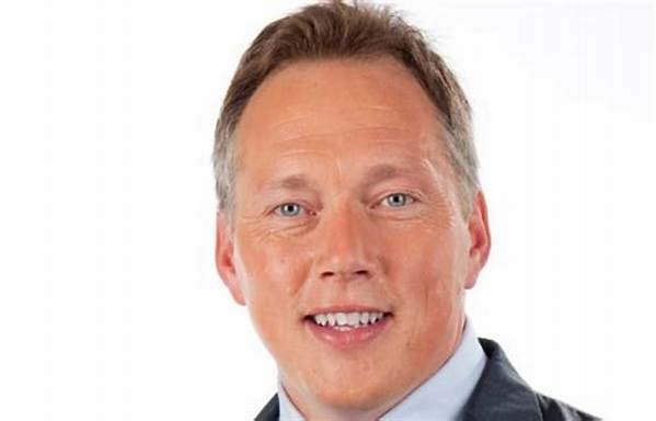 Darren Dutchyshen - Net Worth, Age, Height, Birthday, Bio, Wiki!