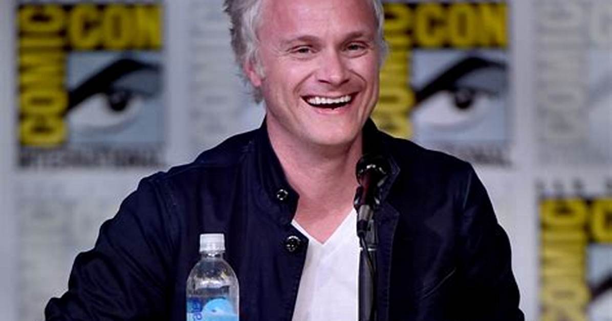 David Anders - Net Worth, Age, Height, Birthday, Bio, Wiki!