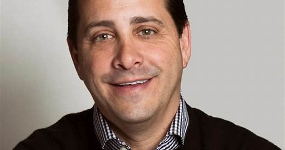 David C. Novak Net Worth, Age, Height, Bio, Birthday, Wiki!