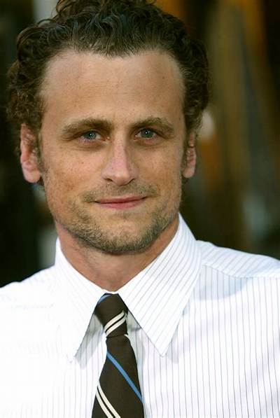 David Moscow Net Worth 2024, Age, Height, Bio, Birthday, Wiki!