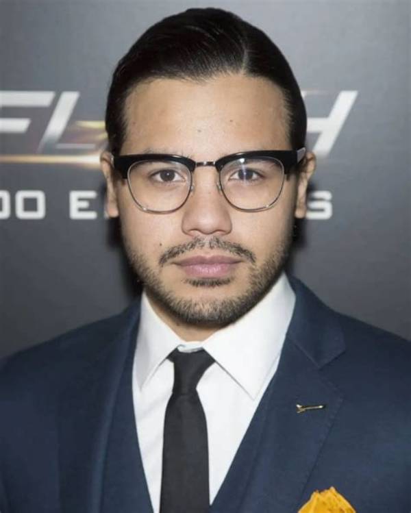 David Valdes Net Worth, Age, Height, Bio, Birthday, Wiki!