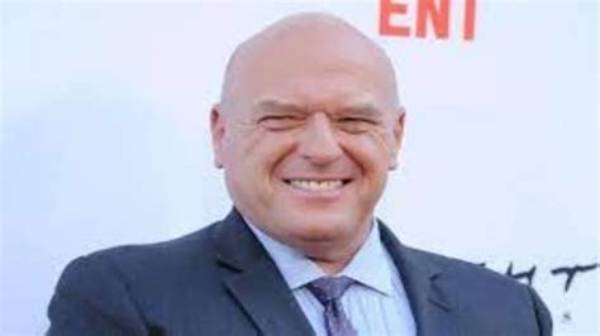 Dean Norris Net Worth, Age, Height, Bio, Birthday, Wiki!