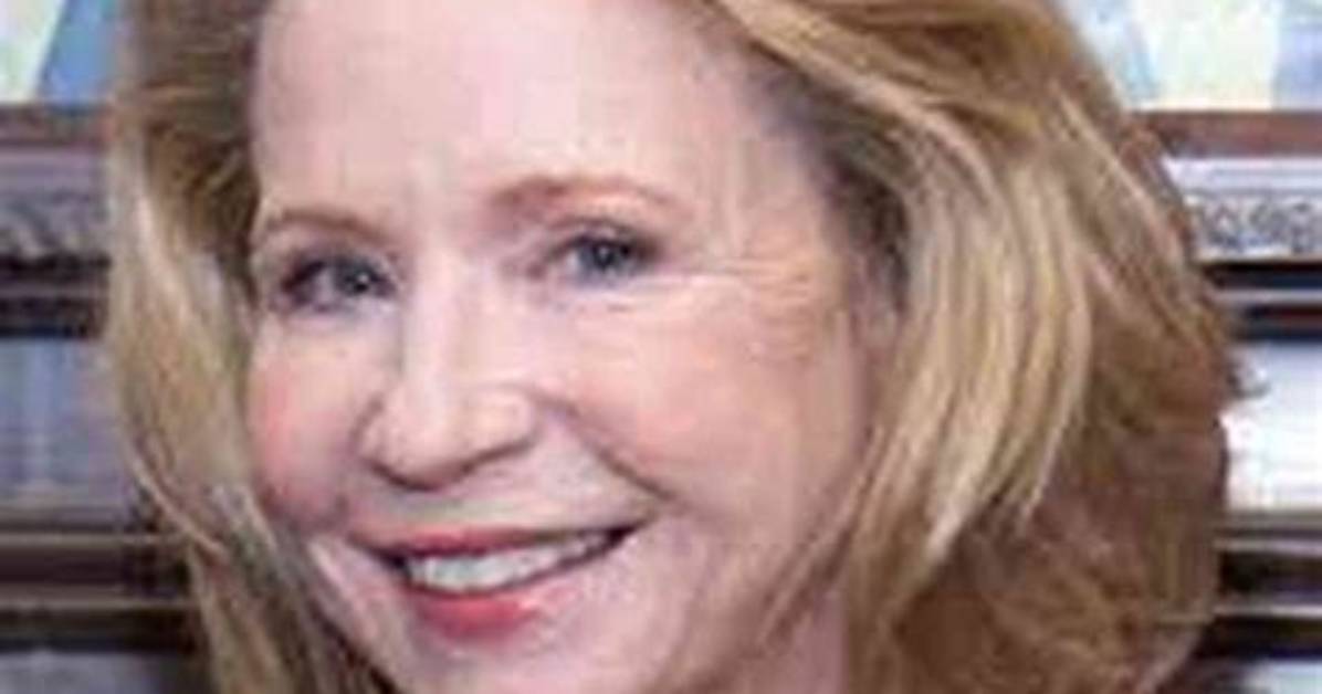 Debra Jo Rupp Net Worth, Age, Height, Bio, Birthday, Wiki!