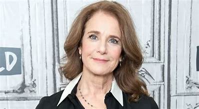 Debra Winger Net Worth, Age, Height, Bio, Birthday, Wiki!