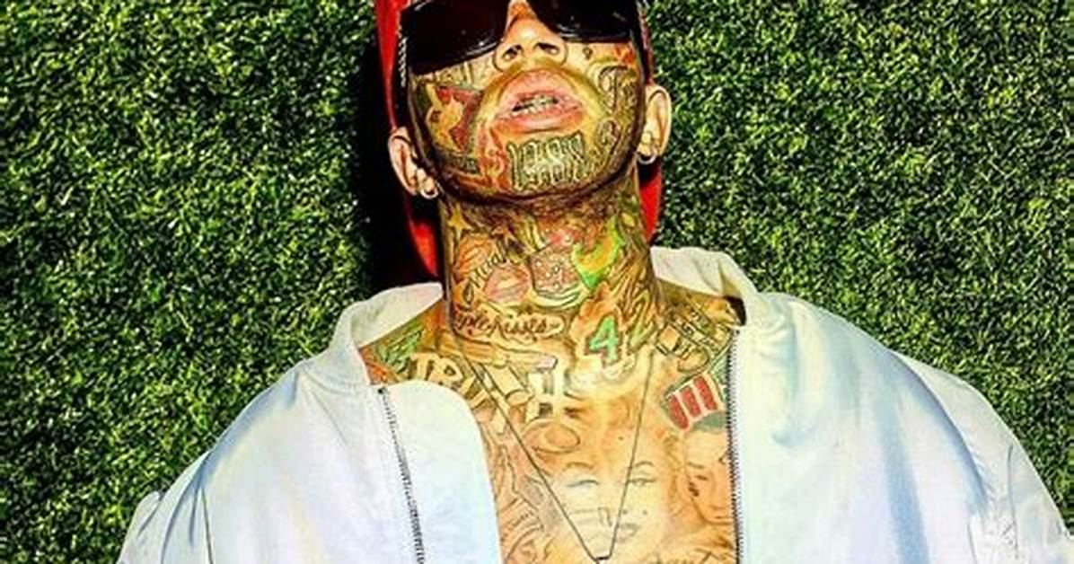 Dee Jay Daniels Net Worth, Age, Height, Bio, Birthday, Wiki!