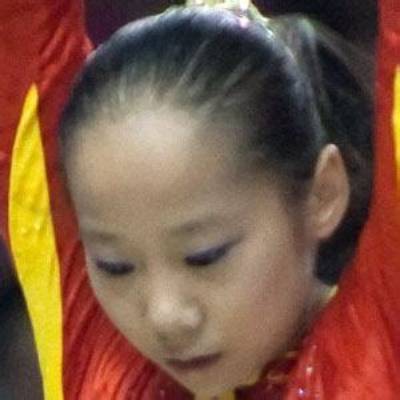 Deng Linlin - Net Worth, Age, Height, Birthday, Bio, Wiki!