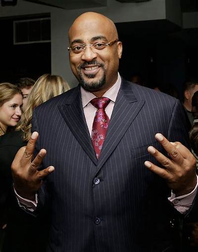 Dennis Scott Net Worth, Age, Height, Bio, Birthday, Wiki!