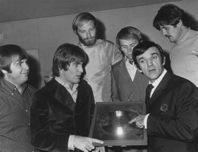 Dennis Wilson Net Worth, Age, Height, Bio, Birthday, Wiki!