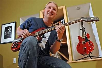 Derek Trucks Net Worth, Age, Height, Bio, Birthday, Wiki!