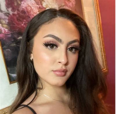 Destiny Perez Net Worth, Age, Height, Bio, Birthday, Wiki!