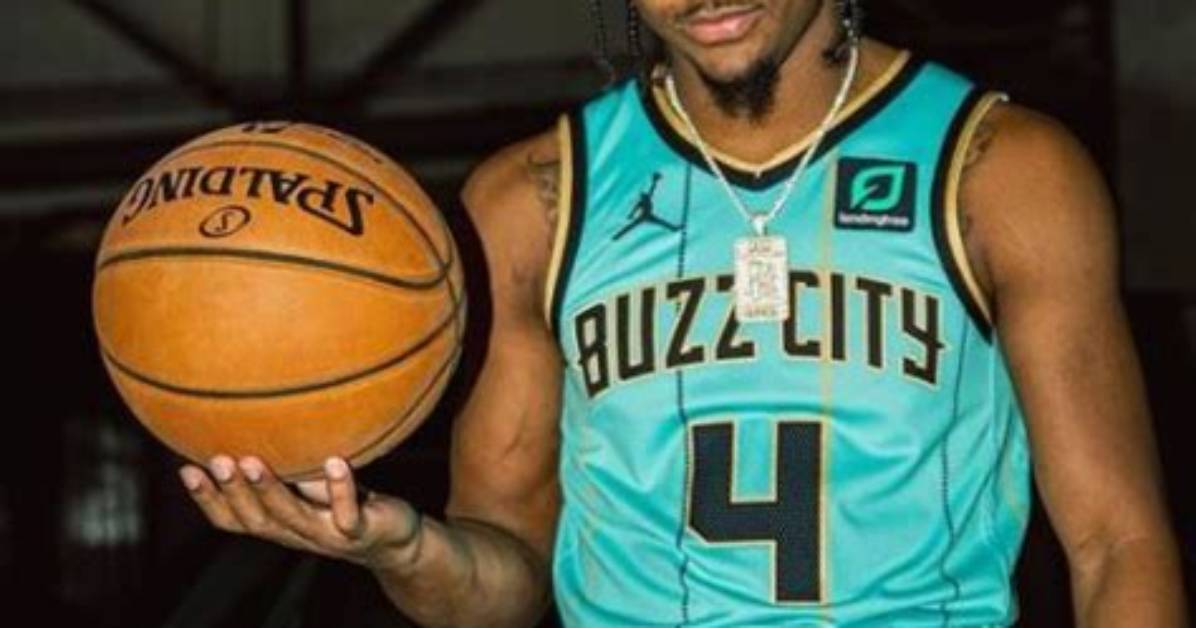 Devonte' Graham Net Worth, Age, Height, Bio, Birthday, Wiki!