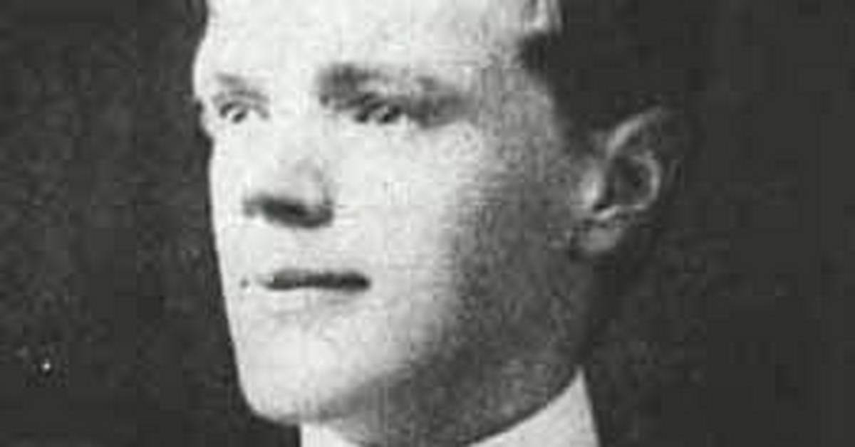 Dh Lawrence - Net Worth, Age, Height, Birthday, Bio, Wiki!