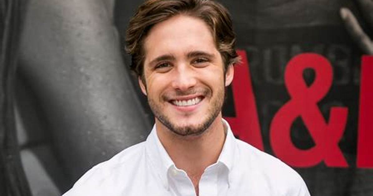 Diego Boneta Net Worth, Age, Height, Bio, Birthday, Wiki!
