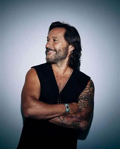 Diego Torres - Net Worth, Age, Height, Birthday, Bio, Wiki!