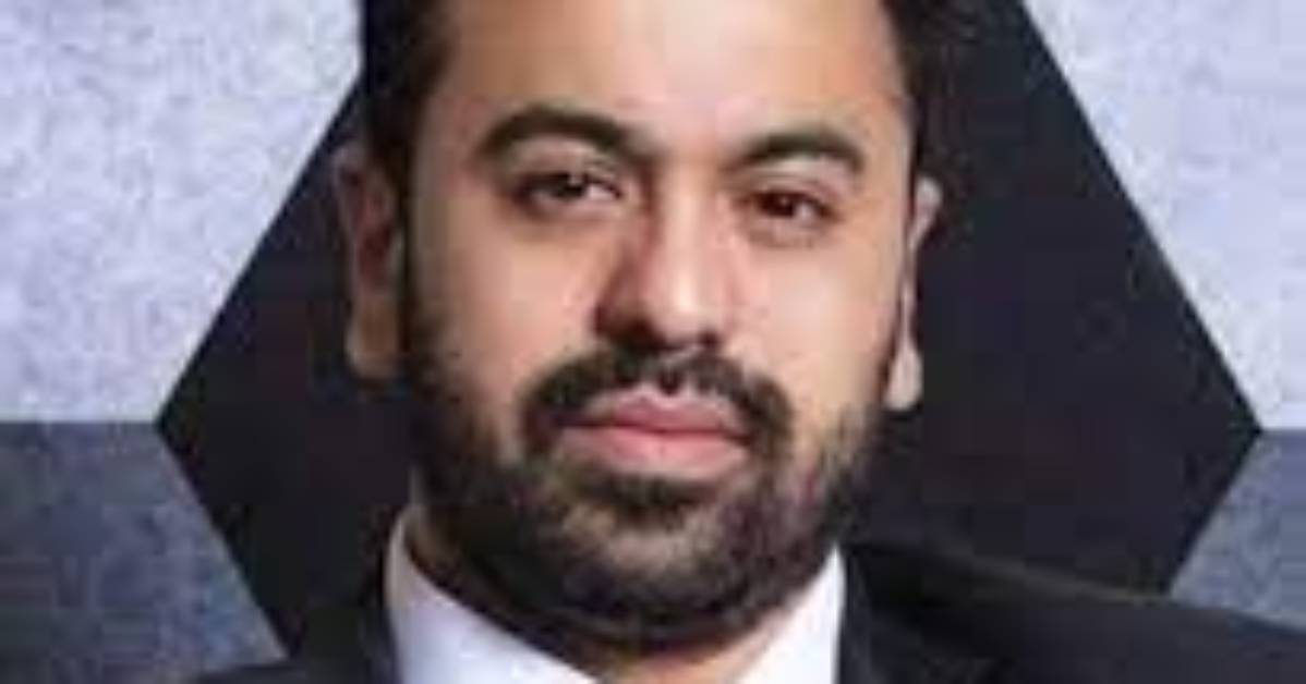 Dikesh Malhotra - Net Worth, Age, Height, Birthday, Bio, Wiki!