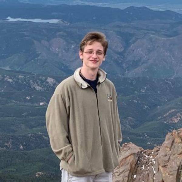 Dillon the Hacker Net Worth, Age, Height, Bio, Birthday, Wiki!