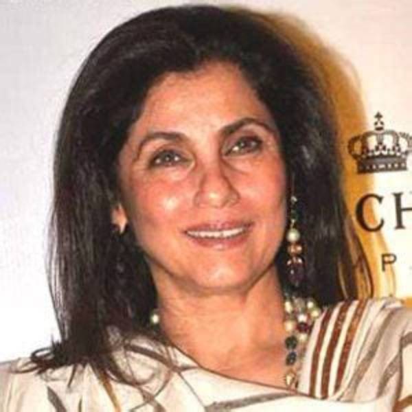 Dimple Kapadia Net Worth, Age, Height, Bio, Birthday, Wiki!