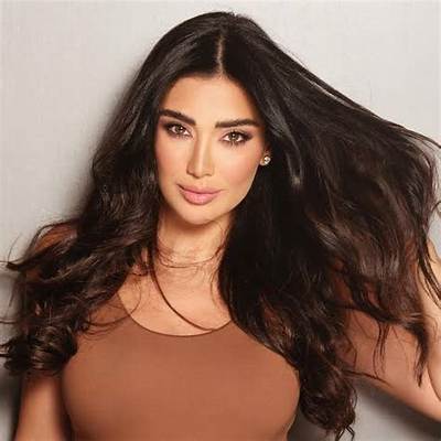 Dina Azar - Net Worth, Age, Height, Birthday, Bio, Wiki!