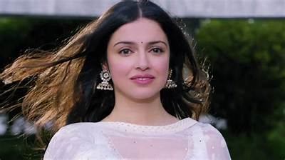 Divya Khosla Kumar - Net Worth, Age, Height, Birthday, Bio, Wiki!