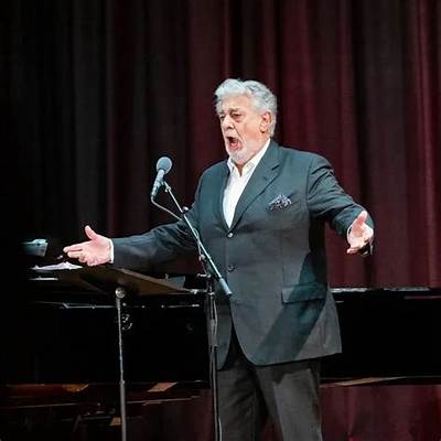 Domingo Zamudio Net Worth, Age, Height, Bio, Birthday, Wiki!