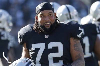 Donald Penn - Net Worth, Age, Height, Birthday, Bio, Wiki!