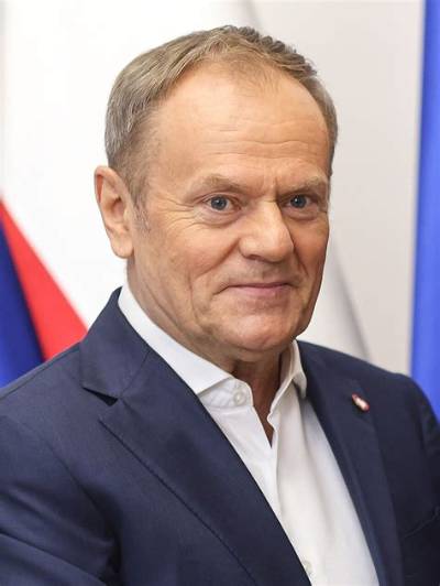 Donald Tusk Net Worth, Age, Height, Bio, Birthday, Wiki!