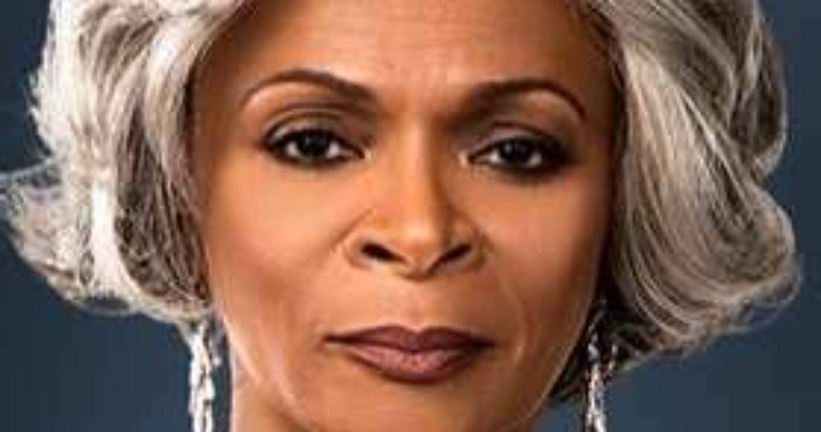 Donna Biscoe - Net Worth, Age, Height, Birthday, Bio, Wiki!