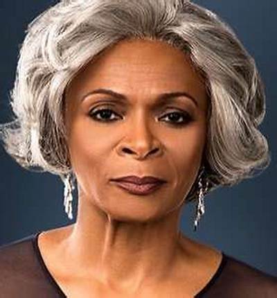Donna Biscoe - Net Worth, Age, Height, Birthday, Bio, Wiki!