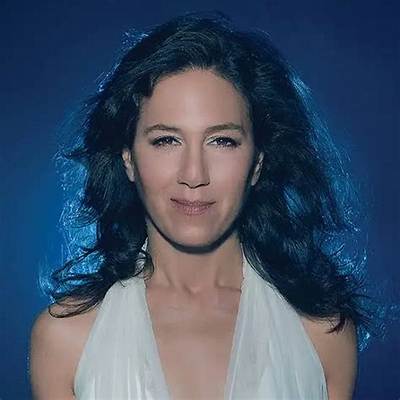 Donna De Lory Net Worth, Age, Height, Bio, Birthday, Wiki!