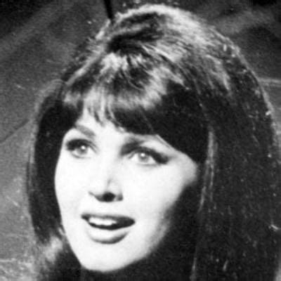 Donna Loren Net Worth, Age, Height, Bio, Birthday, Wiki!
