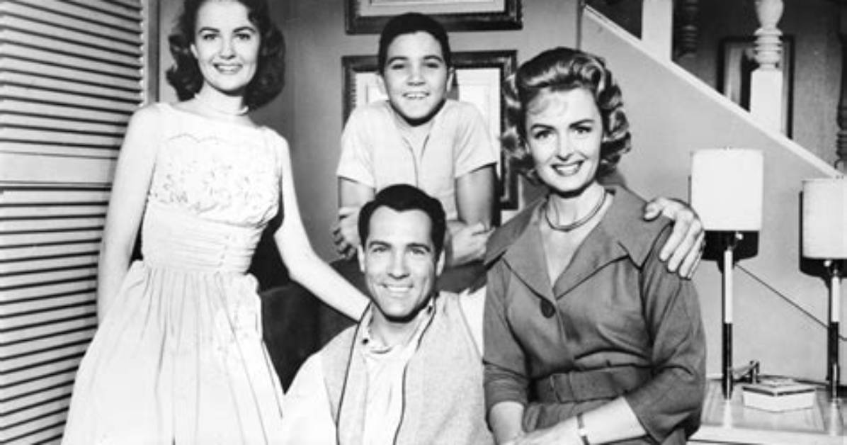 Donna Reed Net Worth, Age, Height, Bio, Birthday, Wiki!