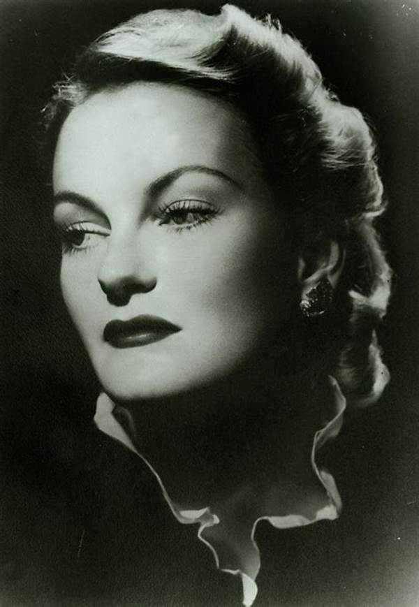 Doris Duke Net Worth, Age, Height, Bio, Birthday, Wiki!