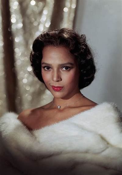 Dorothy Dandridge Net Worth, Age, Height, Bio, Birthday, Wiki!
