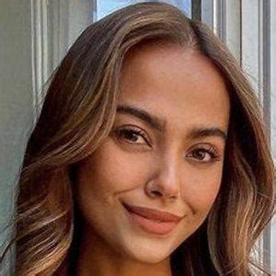 Dorothy Petzold - Net Worth, Age, Height, Birthday, Bio, Wiki!