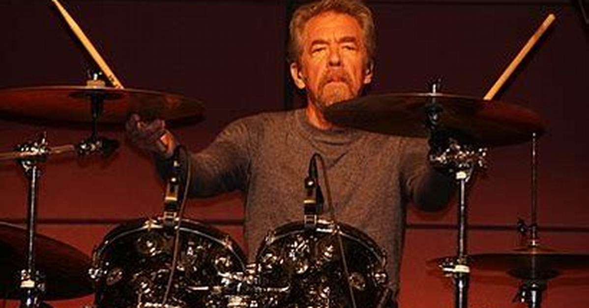 Doug Clifford - Net Worth, Age, Height, Birthday, Bio, Wiki!