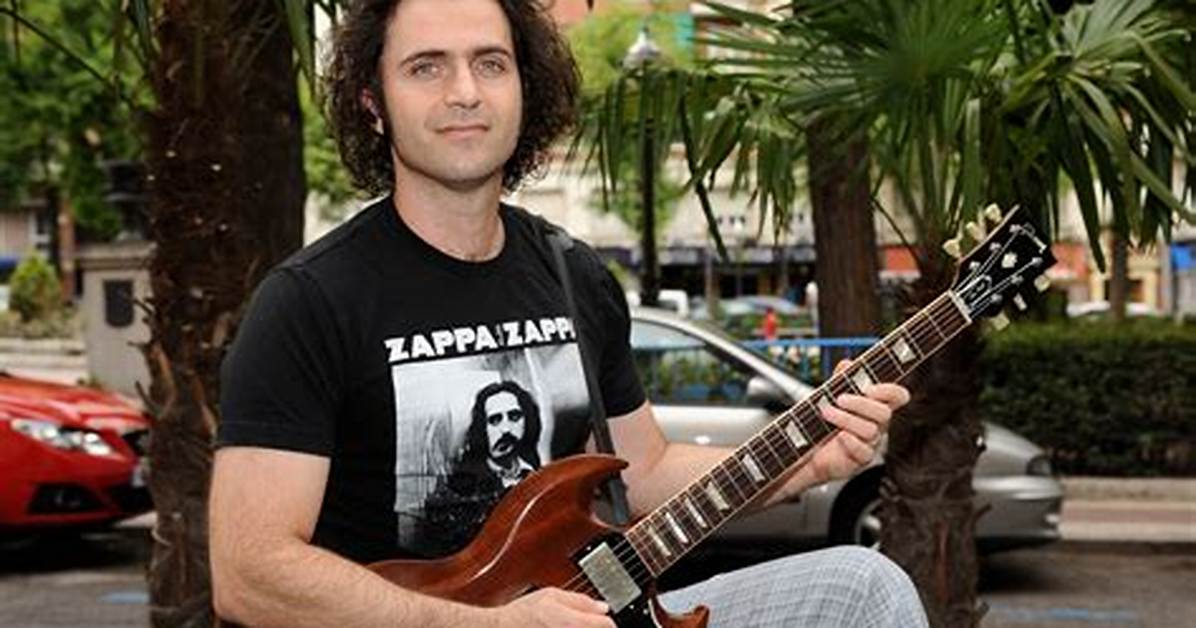 Dweezil Zappa - Net Worth, Age, Height, Birthday, Bio, Wiki!