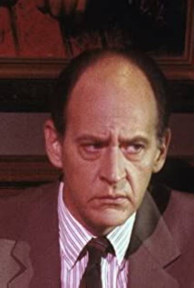 Earl Boen Net Worth, Age, Height, Bio, Birthday, Wiki!
