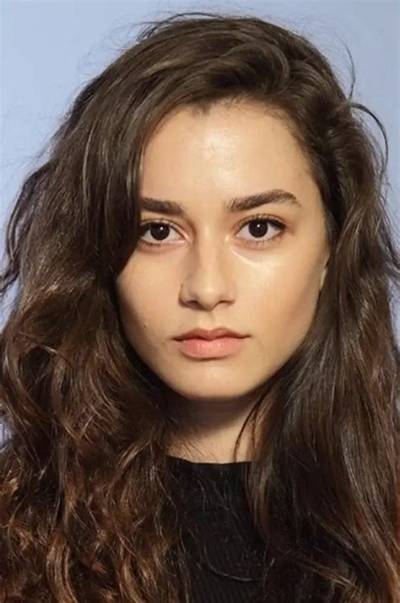 Ece Yasar Net Worth, Age, Height, Bio, Birthday, Wiki!