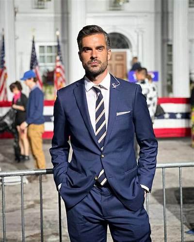 Eddie Foy Jr. - Net Worth, Age, Height, Birthday, Bio, Wiki!