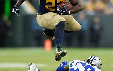 Eddie Lacy Net Worth, Age, Height, Bio, Birthday, Wiki!