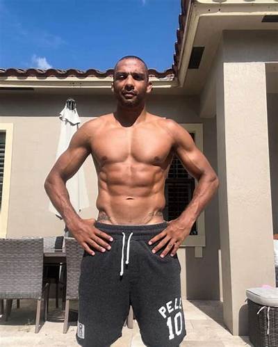 Edson Barboza - Net Worth, Age, Height, Birthday, Bio, Wiki!