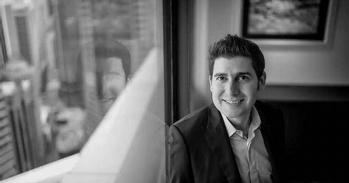 Eduardo Ver%C3%A1Stegui Net Worth Age Height Bio 1200. Jpg