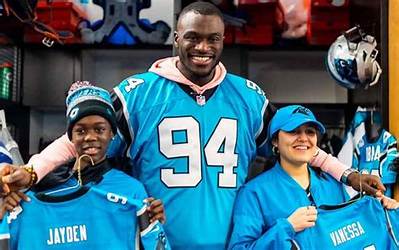 Efe Obada Net Worth, Age, Height, Bio, Birthday, Wiki!