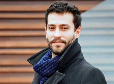 Ekin Koc Net Worth, Age, Height, Bio, Birthday, Wiki!