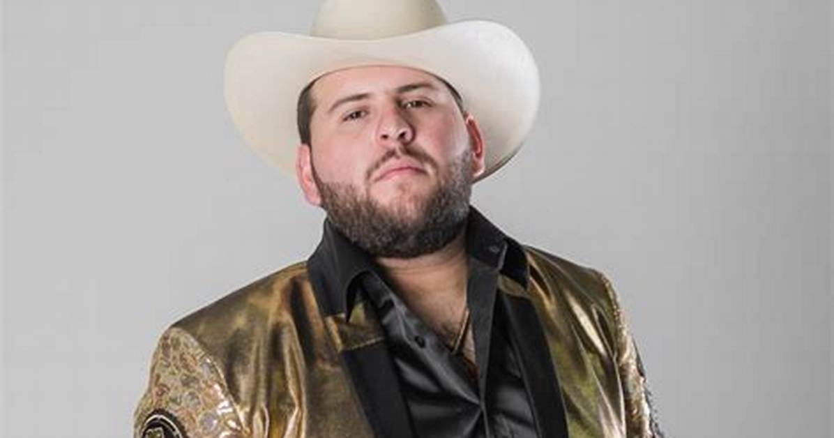 El Fantasma Net Worth, Age, Height, Bio, Birthday, Wiki!