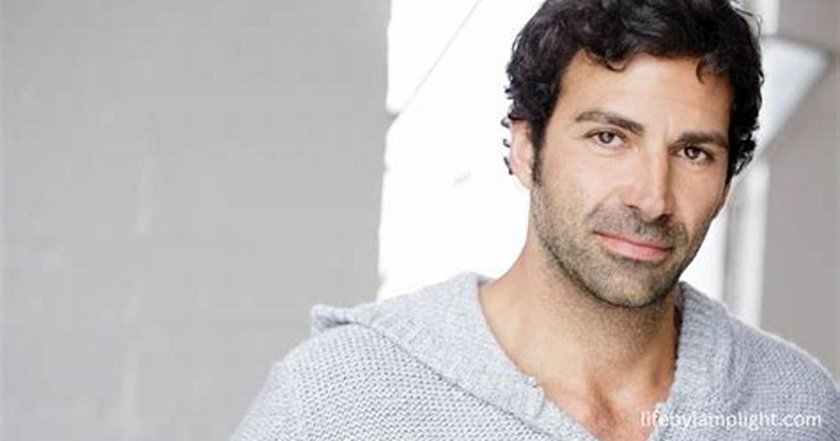 Elijah Alexander Net Worth, Age, Height, Bio, Birthday, Wiki!