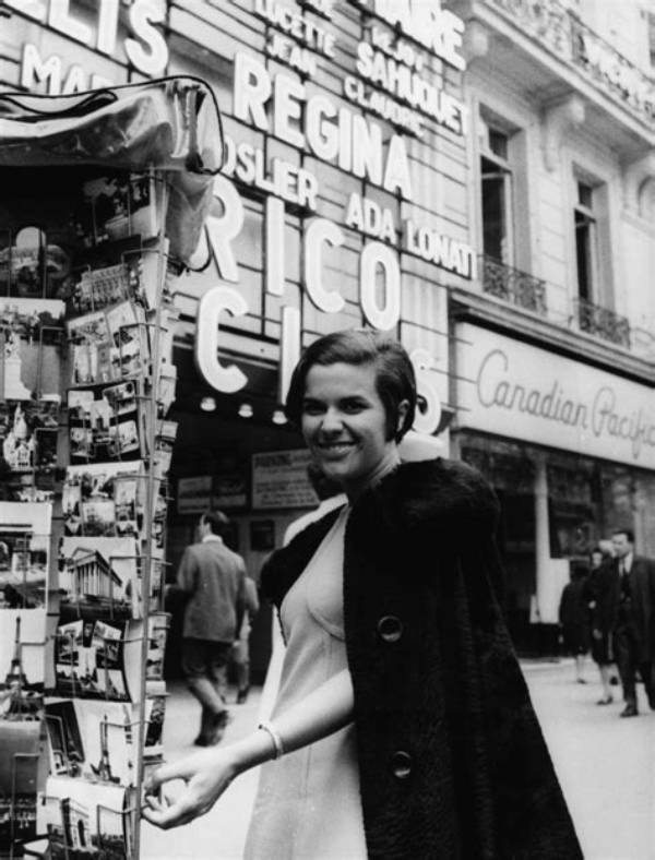 Elis Regina - Net Worth, Age, Height, Birthday, Bio, Wiki!