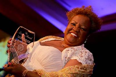 Elisabeth Omilami - Net Worth, Age, Height, Birthday, Bio, Wiki!