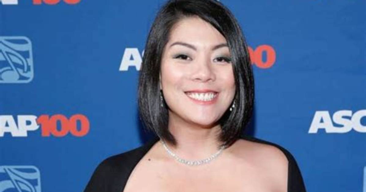 Elizabeth Chan - Net Worth, Age, Height, Birthday, Bio, Wiki!